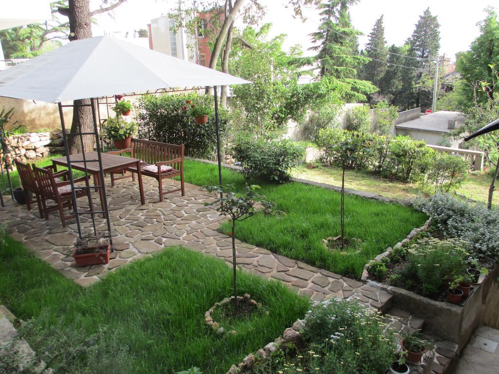 Apartment Villa Edmea Rijeka Bagian luar foto